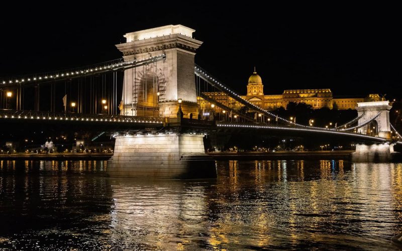 Chain Bridge at night, Budapest